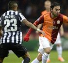 Hailstorm stops Gala-Juve game