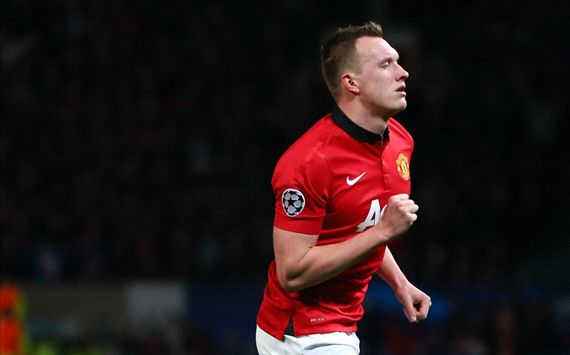 Phil Jones Manchester United Shakhtar Donetsk Champions League 12102014