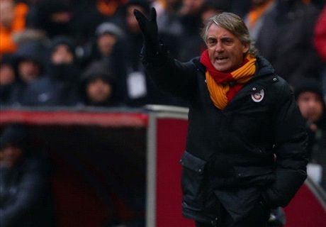 Mancini Saksikan Laga Cagliari Kontra Indonesia U-23