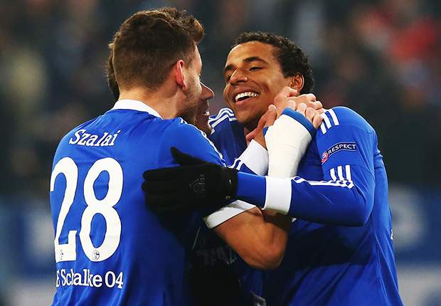 No choke from Schalke but tears from Higuain - Wednesday's Champions League in pictures