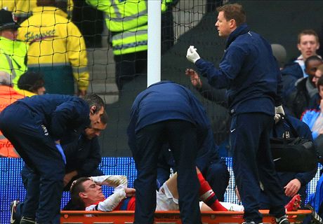 Injured Koscielny set to miss Chelsea clash