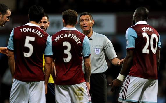 Andre Marriner West Ham United Sunderland Premier League 12142013