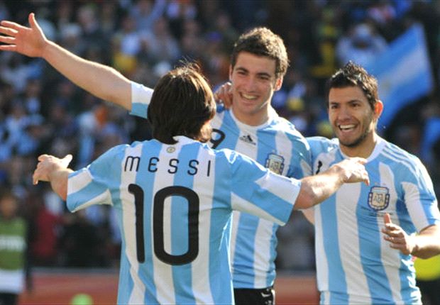 آگوئرو، ایگواین و ماسچرانو؛ امید آرژانتینی ها بعد از مسی