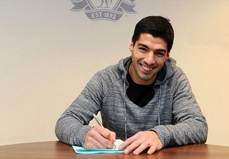 Suarez Teken Kontrak Jangka Panjang