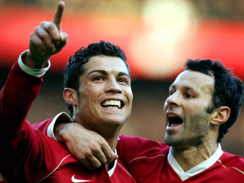 Giggs : "Cristiano Ronaldo est le meilleur joueur avec qui j'ai évolué"