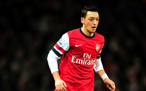 Arsenal FC v Chelsea FC Mesut Ozil Premier League 12232013