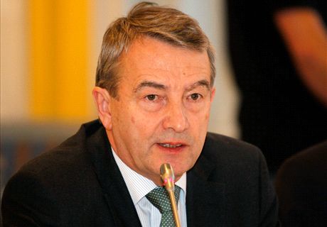 Niersbach: Van-Praag-Kandidatur gut