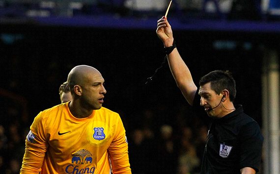 Lee Probert; Tim Howard Everton v Sunderland - English Premier League 12262013