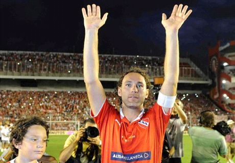 Milito, cerca de ser técnico del 'Rojo'