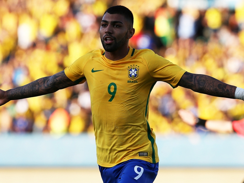 Santos president meets with European powers as Thiago Maia, Gabigol draw interest