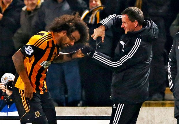 Extra Time: Hull to auction off Huddlestone's hair