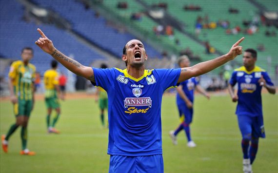Gustavo Lopez Arema Cronous Army United Trofeo Persija