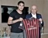 Novo reforço: Milan anuncia contratação de Gómez