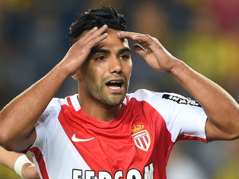 Falcao faces weeks out with thigh injury
