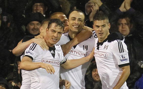 Dimitar Berbatov (C) Fulham v West Ham United - EPL 01012014