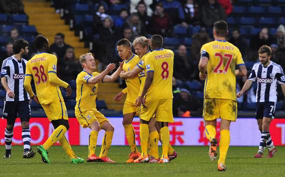 Dwight Gayle (4th L) West Bromwich Albion v Crystal Palace FA Cup 01042014