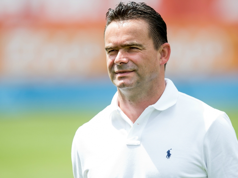 Overmars admits he is under consideration for Arsenal director of football