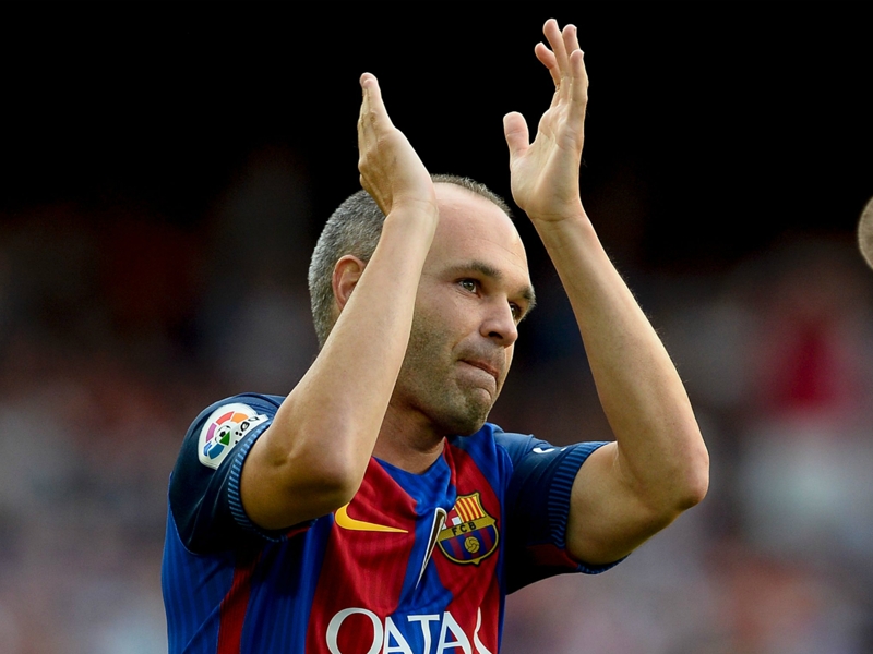 Barcelona lose Mathieu and Iniesta to injury