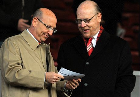 American company acquire Man Utd shares