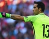 Manchester City goalkeeper Claudio Bravo Manchester City goalkeeper Claudio Bravo