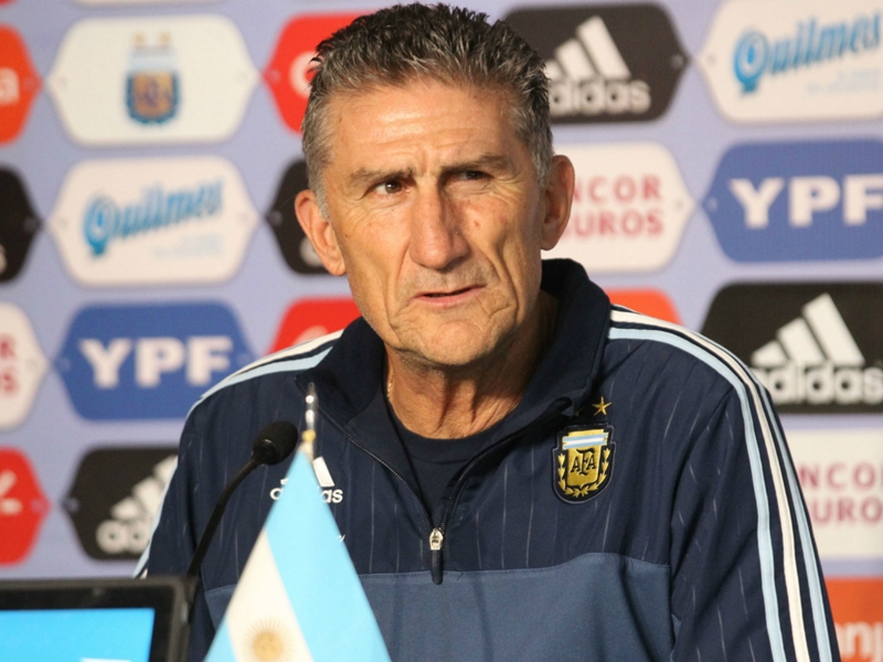 Edgardo Bauza sur Lionel Messi : "Je ne veux pas me battre avec le Barça"
