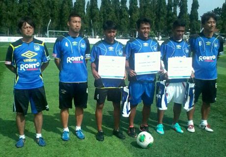 Gamba Osaka trial three Indonesians
