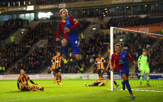 Crystal Palace midfielder Barry Bannan