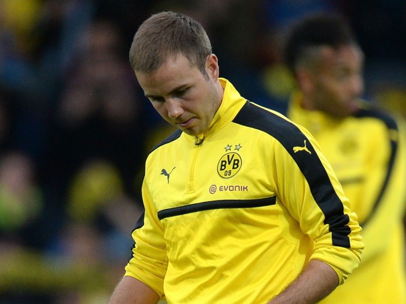 Gotze forced to wait for second Dortmund debut
