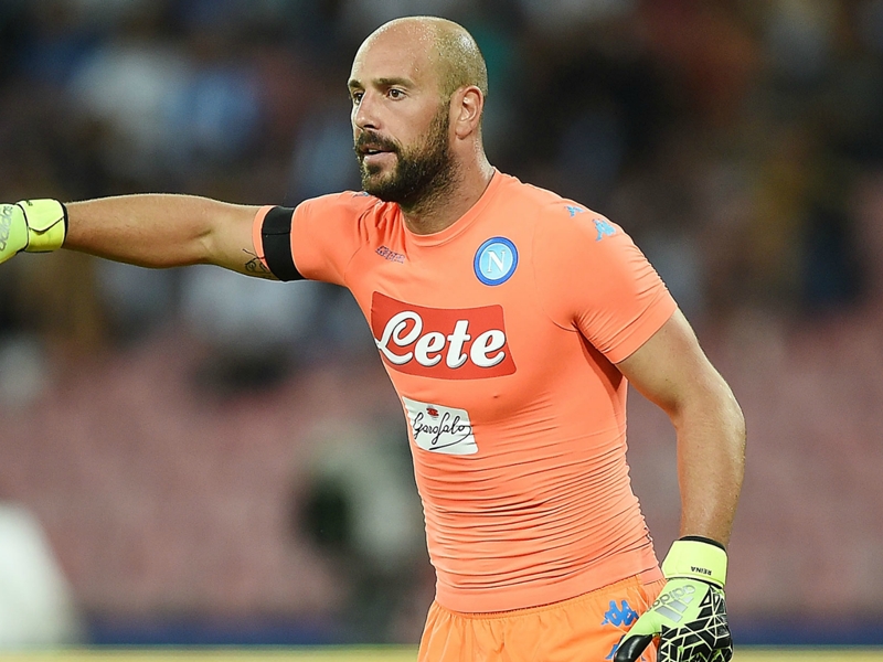 Naples, Reina : "Milik peut atteindre le niveau de Lewandowski"