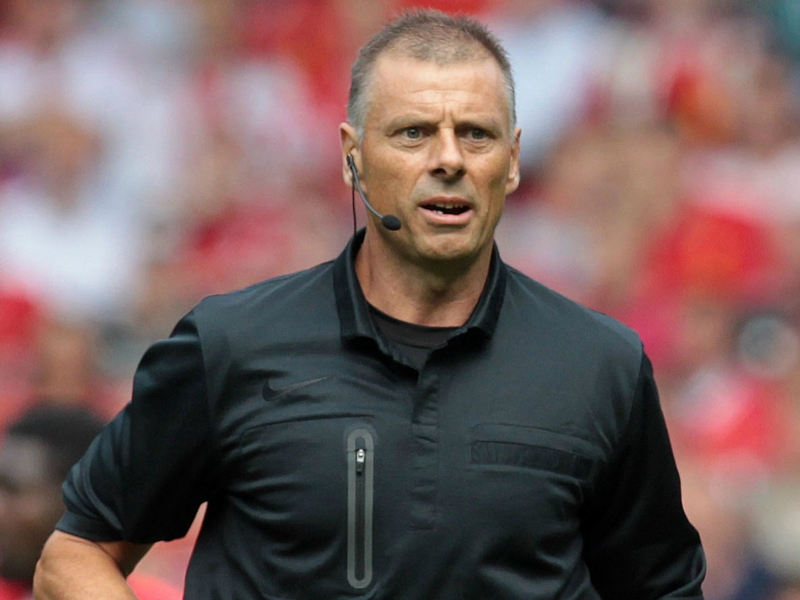 FA has 'huge problem' - Neville slams former official Halsey's claim