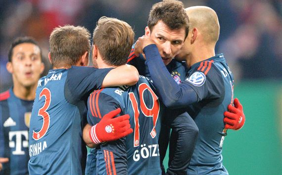 MARIO MANDZUKIC HAMBURGER SV BAYERN MUNCHEN POKAL CUP 02122014