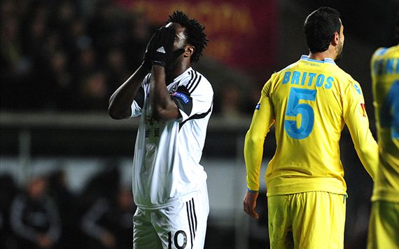 Wilfried Bony Swansea City SSC Napoli Europa League 02202014