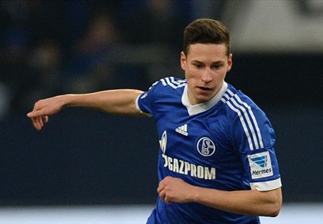 Podolski plays down Draxler swap deal