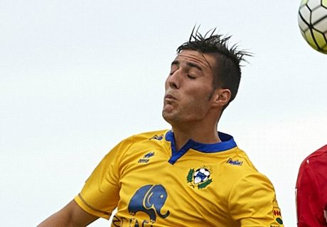Adelaide sign Sergi Guardiola