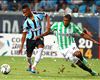 Grêmio observa goleada do Newell's, mas garante foco no Gaúcho Grêmio observa goleada do Newell's, mas garante foco no Gaúcho
