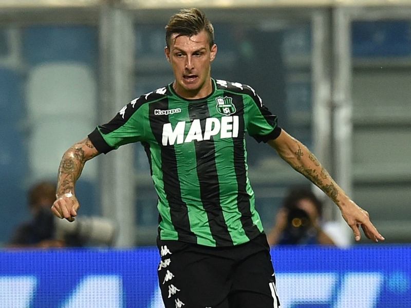 Dal tumore all'essere sempre presente: Acerbi stakanovista del 2016