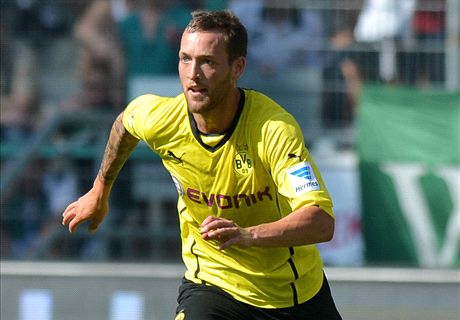 Schieber completes Hertha move