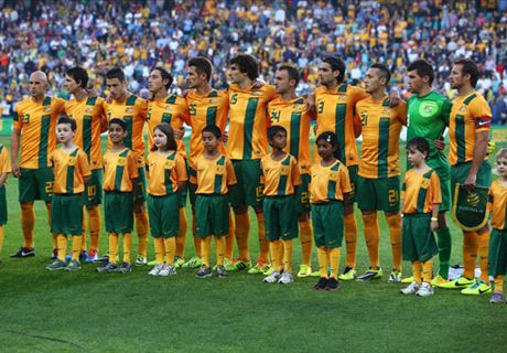 Who will start for the Socceroos against Ecuador?