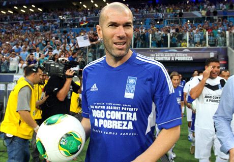 Ronaldo, Zidane & Figo play in all-star match