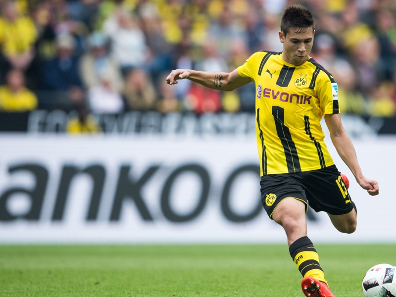 Dortmund, Raphaël Guerreiro : "Je me sens très à l'aise dans cette position"
