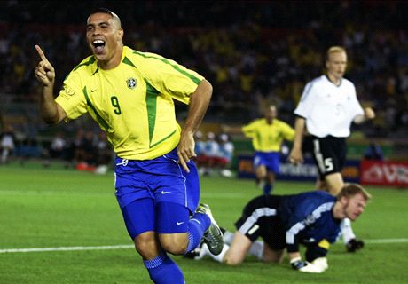 Pilih Momen Favorit Piala Dunia 2002 Anda!