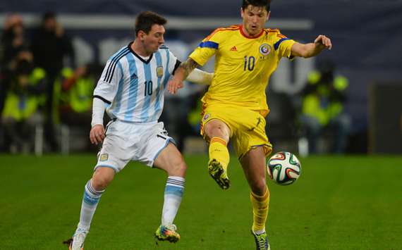 Argentina versus Romania