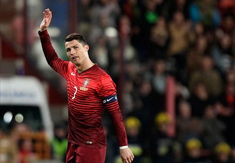 Los goles de Cristiano Ronaldo en el Portugal 5-1 Camerún (Vídeo)