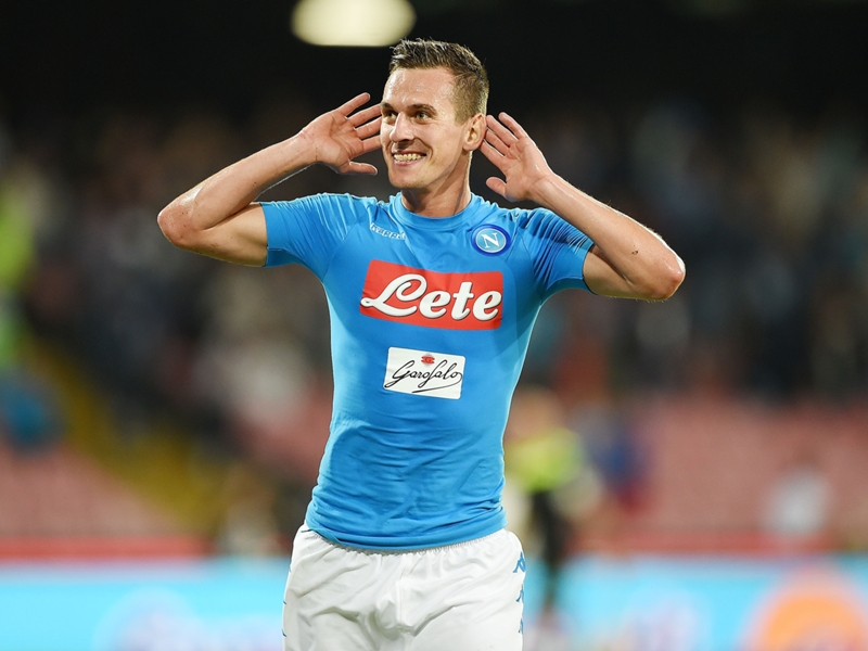 Naples, Arkadiusz Milik peut-il faire oublier Gonzalo Higuain ?