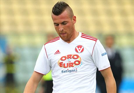 Nadarevic alla Suarez? Presunto morso ed espulsione