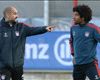 Dante também tem más recordações de Guardiola: 'Não fala com o jogador'