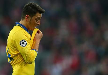 Wenger: Ozil out for a 'few weeks'