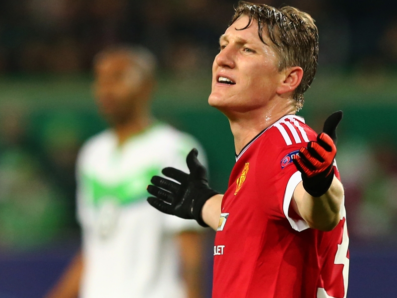 Man United, Podolski : "Ce que fait Mourinho à Schweinsteiger est injuste"