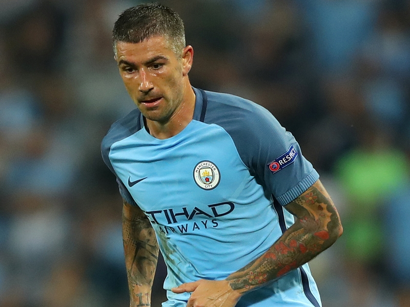 Roma sign Kolarov from Man City for €5m
