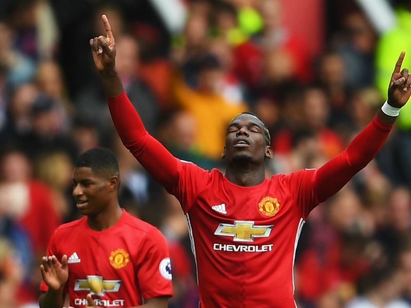 Manchester United, Pogba "doit être libre" pour briller selon Quinton Fortune